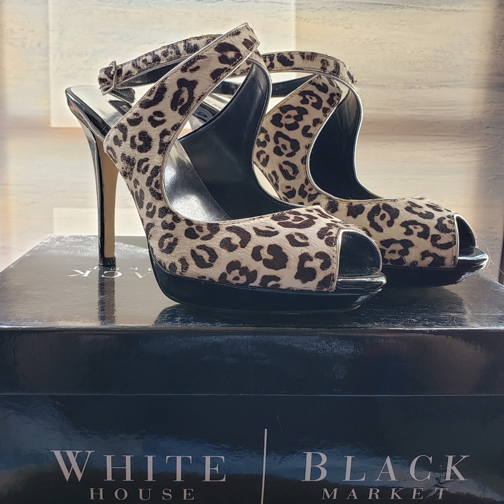 Whitehouse Blackmarket Leopard Sandals